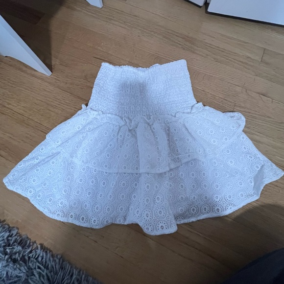 White Sunday’s soho everleigh skirt size Small - Picture 2 of 6